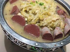 -老码头黑皮肘子锅包肉(赣水路店)