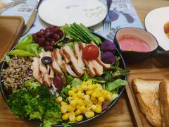-麦甜创意轻食餐厅(西康路店)