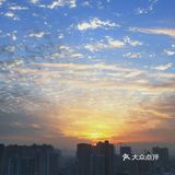 彩霞满天