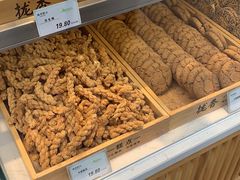 -拢香糕点(万达店)