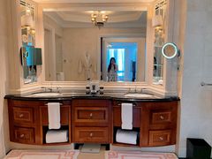 -广州富力丽思卡尔顿酒店