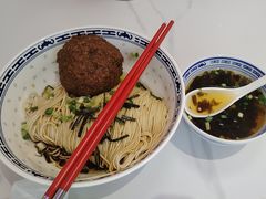 -鲁达面馆本帮风味(共康东路店)