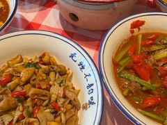 -笨豆腐居民楼菜馆•江西小炒(天津开发区店)