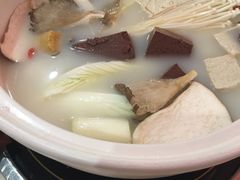 -泉福居酱骨头自助广场(南大街商业步行街店)