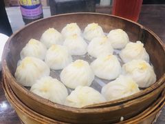 蟹粉小笼包-南翔饭店