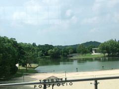-上海佘山世茂艾美酒店