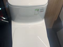 -百安居装修建材卖场(泰然店)