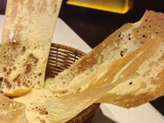 地锅鸡配饼-大张烙馍村·美食地标(泉山店)
