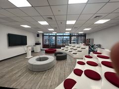 -上海市静安区教育学院附属学校(江宁校区)