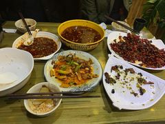 -八一好吃街·高品美食广场