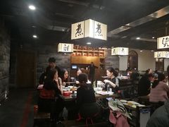 -红九格老火锅(三峡广场店)