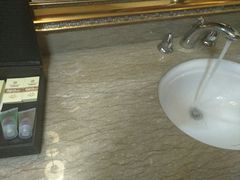卫生间-上海莎海国际酒店