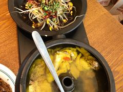 云南经典汽锅鸡-云海肴·汽锅鸡·云南菜(苏州中心店)