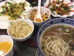 果仁菠菜-西域美食蘭州拉面