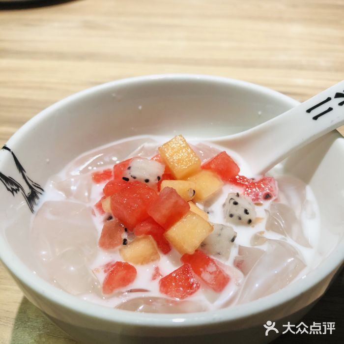 太二酸菜鱼(萝岗万达店)现任椰奶冰粉图片