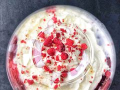 草莓轻乳酪星冰乐-星巴克臻选(成都宽窄巷子店)