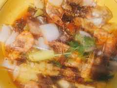 -休记光头香辣蟹干锅(绵竹店)