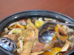 -菌之家·专业纯野生菌火锅·特色炒菌