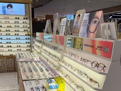 -爱视眸Eyeblling眼镜·依视路·蔡司镜片折扣店(百联南方商城购物中心)