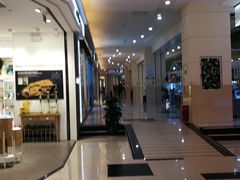 -鸿通城购物中心