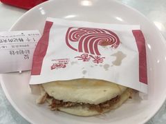 -秦香陕西食府(华贸天地店)