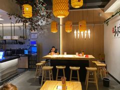 大堂-默记孙抄手(园艺山店)