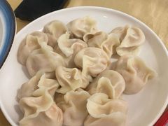 蟹黄水饺-大眼锅贴水饺(河东店)