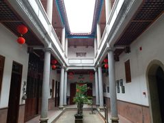 -万秋楼