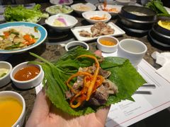 -肉加韩国料理·烤肉(金茂湾店)