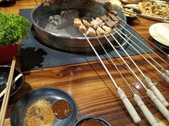 -梁山烤肉(榆林行者武松店)