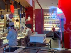 -城市大道红炉披萨烘焙坊