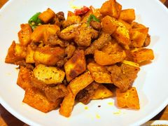 牛肉炒馕-金手鼓·新疆菜(南京店)