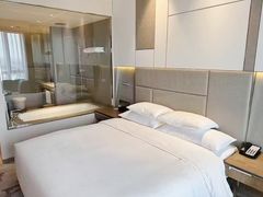 -上海国展宝龙丽筠酒店