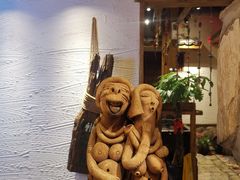 -老牌坊云南鱼豆花火锅(爱建店)