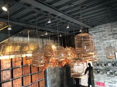 面包甜点陈列柜-京味斋·北京烤鸭(北京南站洋桥店)