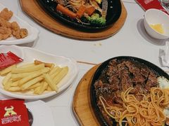 -豪享来(我格广场店)