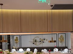 -滩外滩·本帮江浙菜(新天地店)
