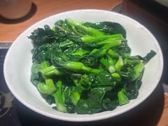 -吃饭皇帝大土家民族菜(荟聚店)