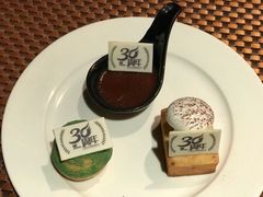 -上海漕河泾万丽酒店