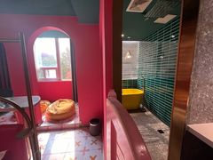 -大连米朵精选酒店(人民路港湾广场地铁站店)