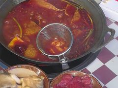 -赵美丽·重庆社区火锅·直营店(火车东站·中豪国际店)