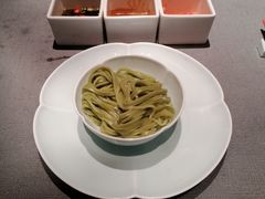 -左庭右院鲜牛肉火锅黑金店(陆家嘴中心店)