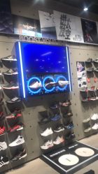 -adidas(德基广场店)