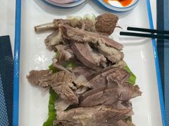 手抓羊排-石榴花新疆清真餐厅(莫愁湖店)