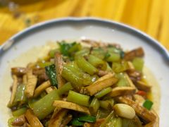 -杨爱珍大排档(龙游店)