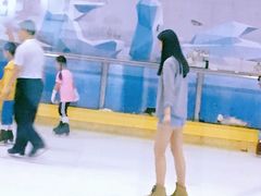 -正佳冰河湾真冰滑冰场