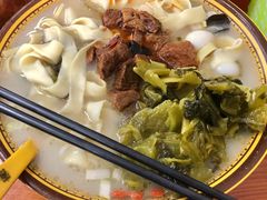 酸菜红烧牛肉烩面-河南大锅羊肉汤