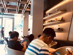 -瑞幸咖啡(杭州绿地中央店)