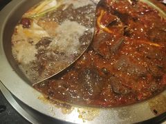 -沸炉重庆老火锅(军事博物馆店)