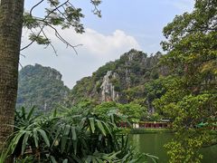 -星湖旅游景区七星岩